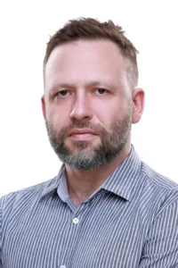 dr n. med. Sebastian Kuras